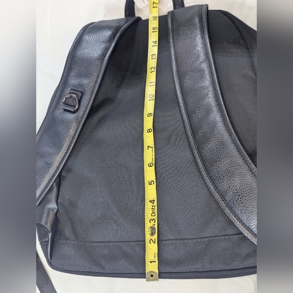 🆕 Stranger Things Hellfire Club Backpack - Picture 12 of 15